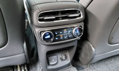 Genesis GV80 2023, 28133 км, за 34592.85 USD - фото 20