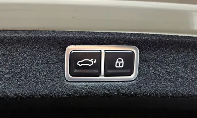 Hyundai Grandeur 2023, 52852 км, за 19627.15 USD - фото 20