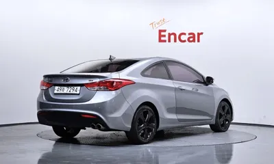 Hyundai Avante 2014, 125852 км, за 3516.31 USD