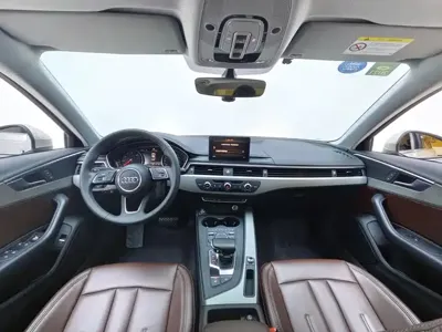 Audi A4L 2019, 89200 км, за 12471.75 USD