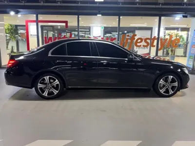 Mercedes-Benz E-Class 2018, 86277 км, за 13586.42 USD