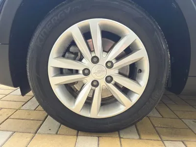 KG_Mobility_Ssangyong TIBOLI 2018, 88824 км, за 4228.47 USD