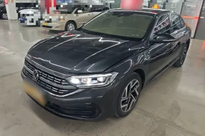 Volkswagen Sagitar · 2023 год