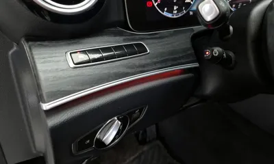 Mercedes-Benz E-Class 2019, 151496 км, за 14441.38 USD - фото 14