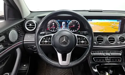 Mercedes-Benz E-Class 2019, 151496 км, за 14441.38 USD - фото 15