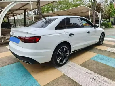 Audi A4L 2023, 40000 км, за 23366.23 USD - фото 9