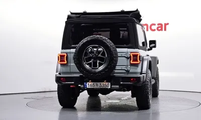 Jeep Wrangler 2024, 4912 км, за 43583.08 USD
