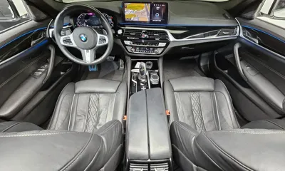 BMW 5-Series 2021, 52072 км, за 26560.95 USD - фото 7