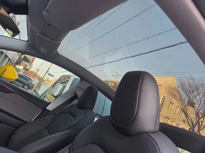 Tesla Model Y 2025, 4700 км, за 29448.73 USD - фото 11