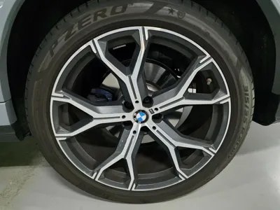BMW X6 2024, 32000 км, за 85893.61 USD - фото 8