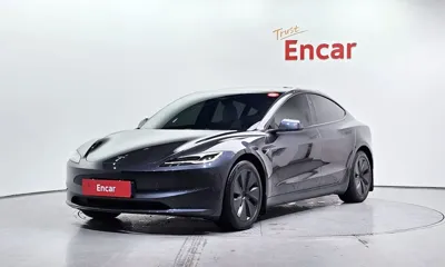 Tesla Model 3 · 2025 год
