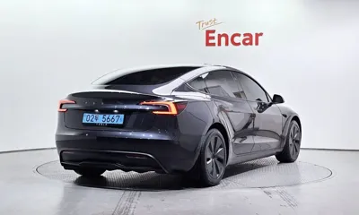 Tesla Model 3 2025, 30267 км, за 28006.53 USD