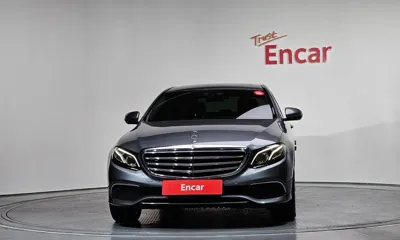Mercedes-Benz E-Class 2019, 100661 км, за 15953.63 USD