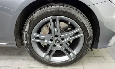 Mercedes-Benz E-Class 2019, 100661 км, за 15953.63 USD