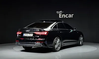 Audi A6 2022, 54920 км, за 23975.29 USD