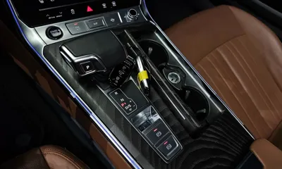 Audi A6 2022, 54920 км, за 23975.29 USD - фото 9