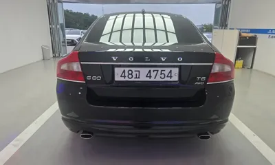 Volvo S80 2011, 193000 км, за 2210.23 USD