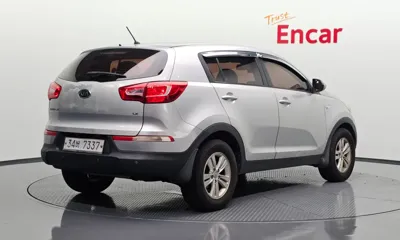 Kia Sportage 2011, 232249 км, за 1888.39 USD
