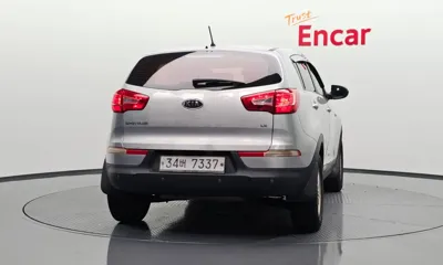 Kia Sportage 2011, 232249 км, за 1888.39 USD