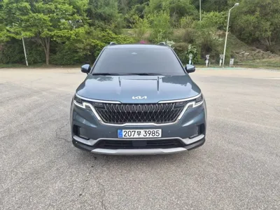 Kia Canival · 2023 год