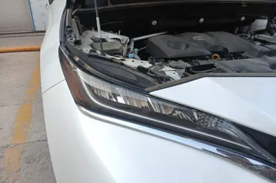 Toyota Harrier 2022, 28100 км, за 17982 USD - фото 7