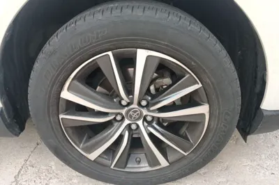 Toyota Harrier 2022, 28100 км, за 17982 USD - фото 8