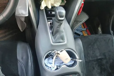Toyota Harrier 2022, 28100 км, за 17982 USD - фото 14
