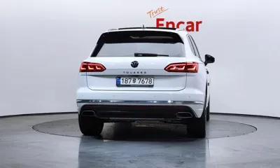 Volkswagen Touareg 2023, 40359 км, за 38652.13 USD