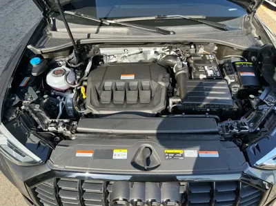 Audi Q3 2025, 12035 км, за 28410.96 USD - фото 6