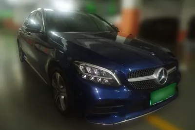 Mercedes-Benz C-Class 2019, 86100 км, за 16164 USD