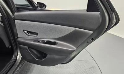 Hyundai Avante 2023, 7092 км, за 18175.91 USD - фото 25