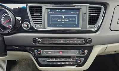 Kia Canival 2016, 101245 км, за 6892.48 USD - фото 15