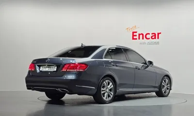 Mercedes-Benz E-Class 2016, 104798 км, за 7601.8 USD