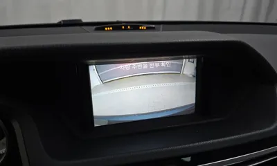 Mercedes-Benz E-Class 2016, 104798 км, за 7601.8 USD - фото 15