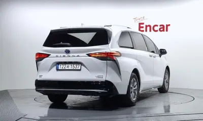 Toyota Sienna 2023, 50454 км, за 33214.95 USD