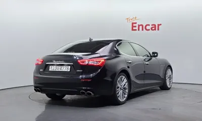 Maserati Ghibli 2014, 126046 км, за 6805.42 USD
