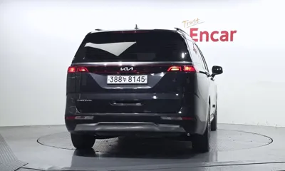 Kia Canival 2023, 49749 км, за 15951.16 USD