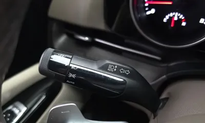 Kia Canival 2023, 49749 км, за 15951.16 USD - фото 27