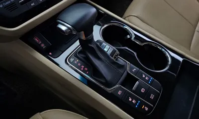 Kia Canival 2019, 131257 км, за 10158.23 USD - фото 9