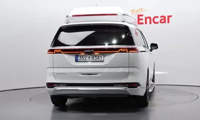 Kia Canival 2023, 49443 км, за 26697.91 USD