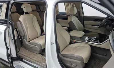 Kia Canival 2023, 49443 км, за 26671.89 USD - фото 26