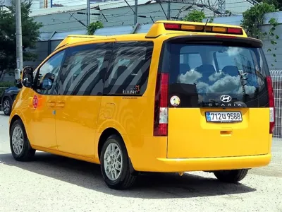 Hyundai Staria 2025, 31857 км, за 21988.05 USD