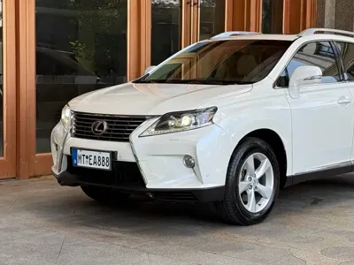 Lexus RX Classic 2013, 70000 км, за 14704.79 USD