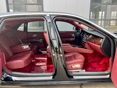 Rolls-Royce Ghost 2014, 71000 км, за 224575.12 USD - фото 10