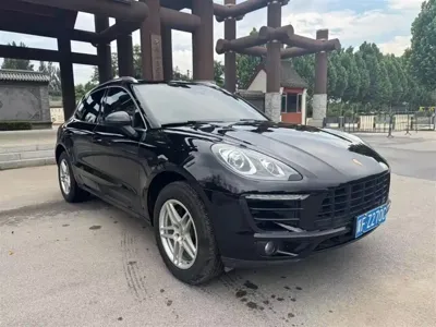 Porsche Macan 2017, 160000 км, за 16921.39 USD