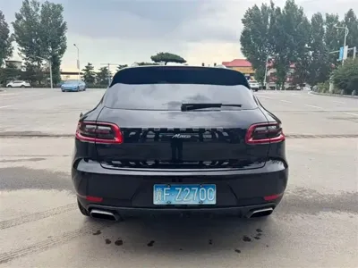 Porsche Macan 2017, 160000 км, за 16921.39 USD