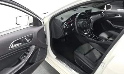 Mercedes-Benz A-Class 2017, 75694 км, за 6498.66 USD - фото 10