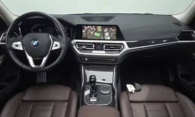 BMW 3-Series 2022, 77434 км, за 17781.61 USD - фото 7