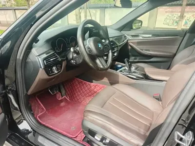 BMW 5 Series 2019, 82000 км, за 18951.96 USD