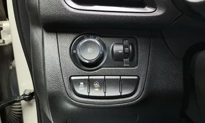 ChevroletGMDaewoo Spark 2016, 88288 км, за 3938.56 USD - фото 17
